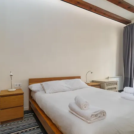 Guestready - Sunny Flat In El Gotic Barcellona